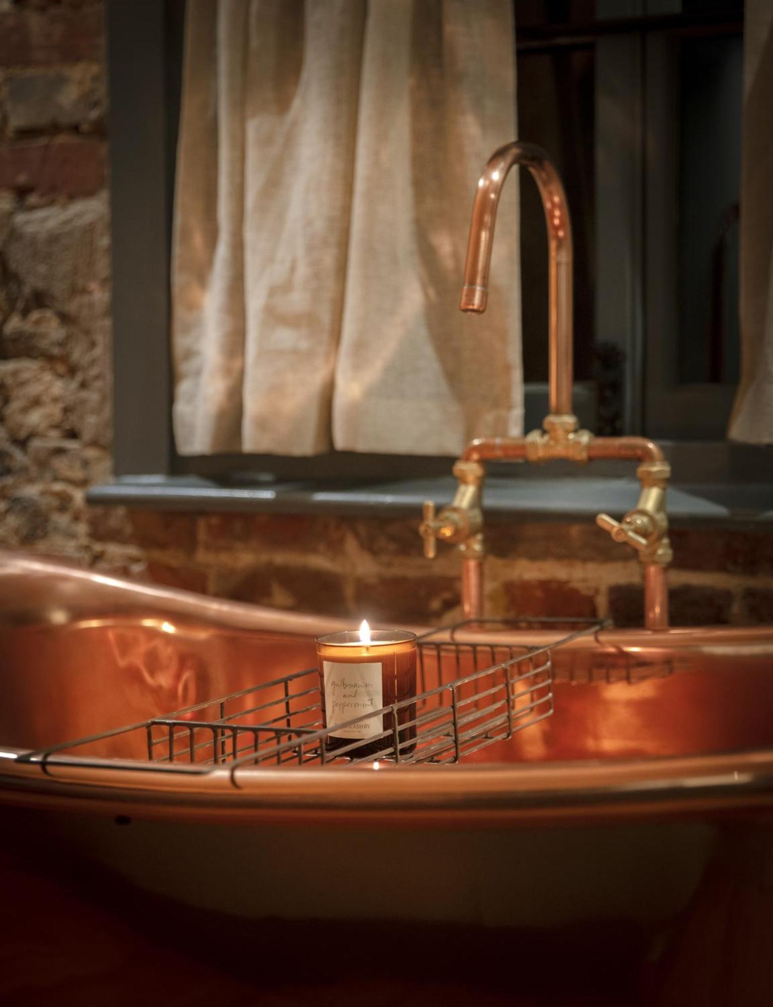 The Leicester Arms Country Inn Penshurst Екстериор снимка